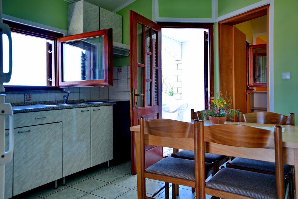Apartments Joza Vir Exterior photo