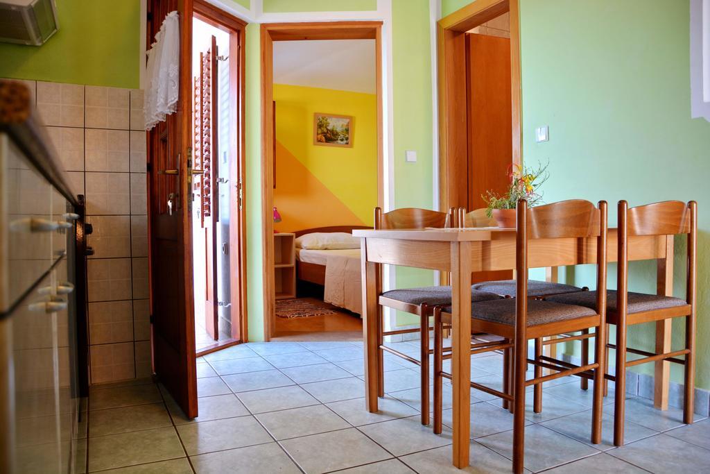 Apartments Joza Vir Exterior photo