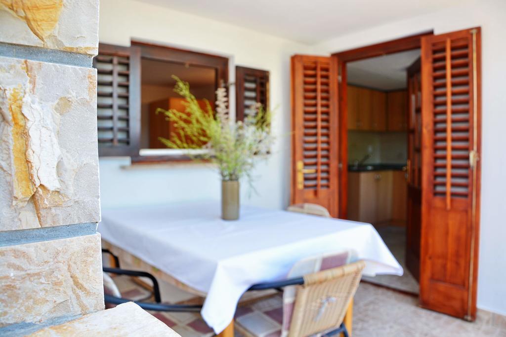 Apartments Joza Vir Exterior photo